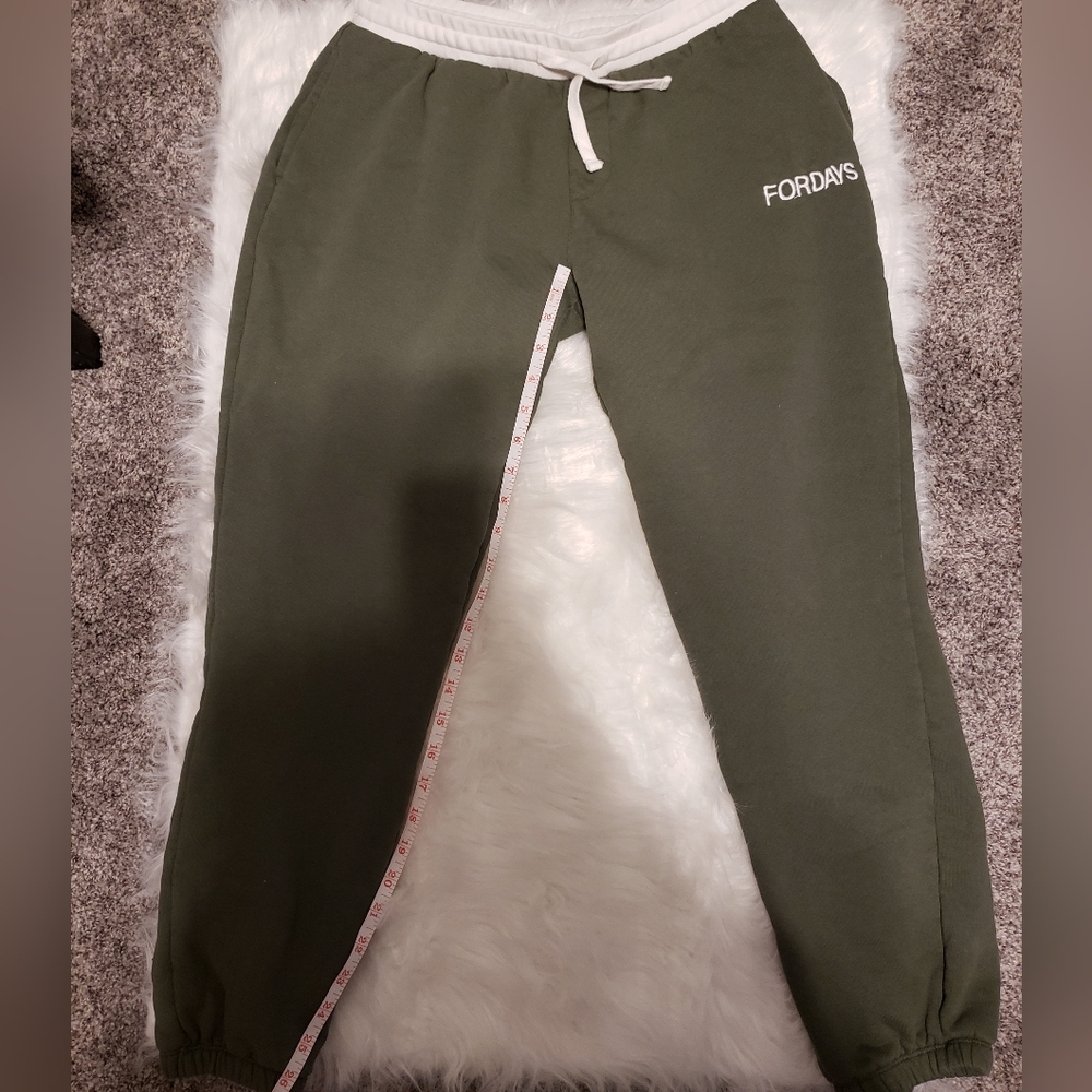 ForDAYS Cozy Organic Cotton Jogger size medium